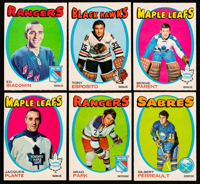 1971-72 O-Pee-Chee Hockey Near Complete Set (245/264) Plus Complete 24-Booklet Set