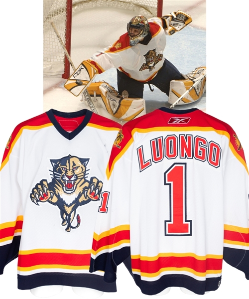 Roberto Luongos 2005-06 Florida Panthers Game-Worn Jersey with LOA - Photo-Matched!