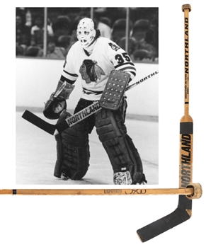 Tony Espositos Late-1970s Chicago Black Hawks Northland Game-Used Stick