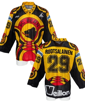 Reijo Ruotsalainens 1988-89 NDA SC Bern Game-Worn Jersey From His Personal Collection with His Signed LOA - NDA Championship Season!
