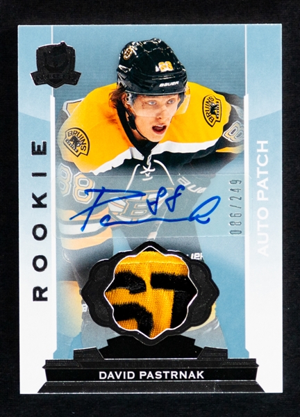 2014-15 Upper Deck The Cup Hockey Card #156 David Pastrnak Autographed Rookie Patch RPA (086/249)