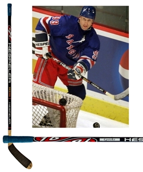 Wayne Gretzkys 1998-99 New York Rangers Hespeler CS Pro Game-Used Stick with Shawn Chaulk LOA