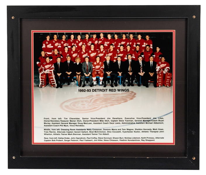 Detroit Red Wings 1992-93 Framed Team Photo from Dino Ciccarellis Personal Collection with His Signed LOA - Displayed at "Ciccarellis Premier Sports Club and Eatery" Restaurant
