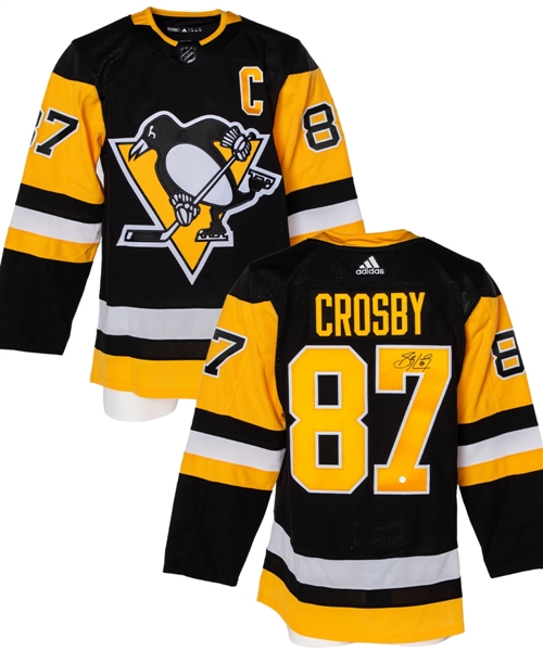 Sidney Crosby Signed 2017-18 Pittsburgh Penguins Pro Captains Home Jersey with Frameworth COA