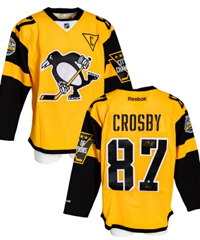 Sidney Crosby Signed 2017 Pittsburgh Penguins Stadium Series Gold Limited-Edition Jersey (39/87) with Frameworth COA