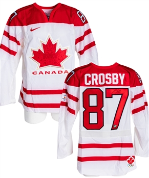 Sidney Crosby Signed Team Canada 2010 Vancouver Olympics Replica Jersey with Frameworth COA