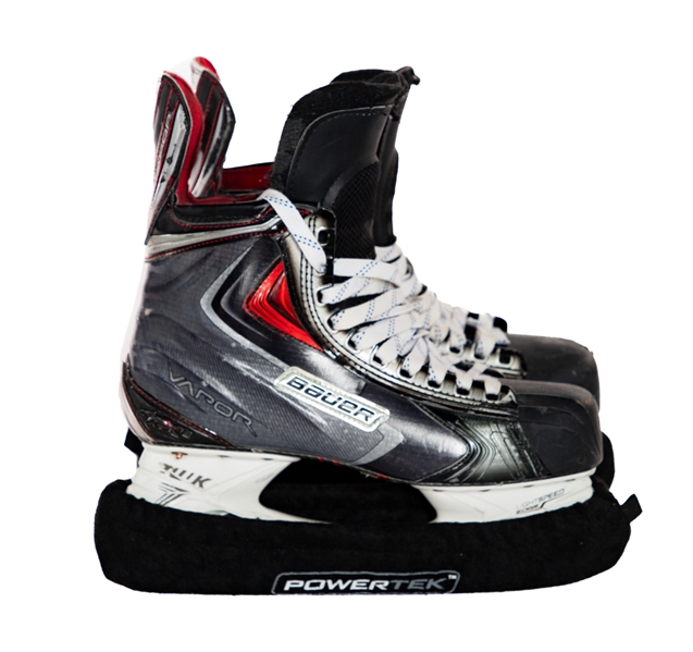 Nicklas Backstroms Early-to-Mid-2010s Washington Capitals Game-Worn Bauer Vapour APX2 Skates with Team COA