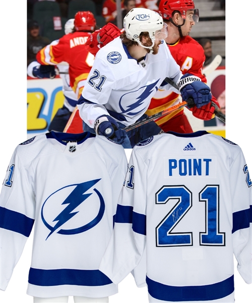 Brayden Points 2021-22 Tampa Bay Lightning Signed Game-Worn Jersey with Team COA - Team Repairs! - Photo-Matched!