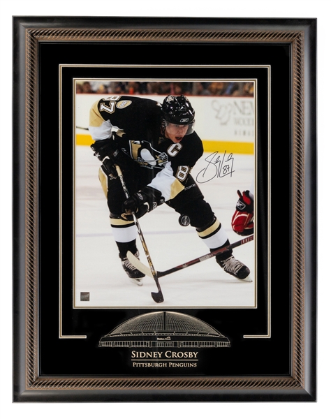 Sidney Crosby Signed Pittsburgh Penguins Mellon Arena Framed Photo with Frameworth COA (26 1/2" x 33 1/2")