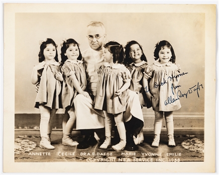 Dr. Allen Roy Dafoe Signed 1938 N.E.A. Service Dionne Quintuplets Publicity Photo