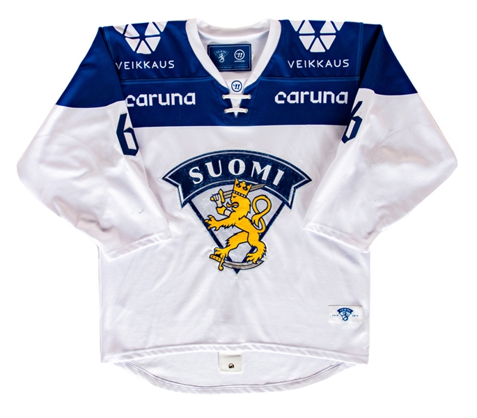 Jenni Hiirikoskis 2018-19 Womens Euro Hockey Tour Team Finland Game-Worn Jersey