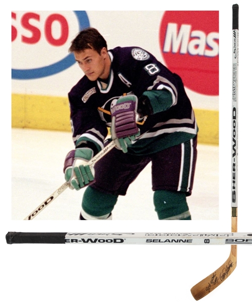 Teemu Selannes 1999-2000 Anaheim Mighty Ducks Signed Sher-Wood P.M.P. 7000 Game-Used Stick with LOA - Attributed to 2000 NHL All-Star Game Weekend