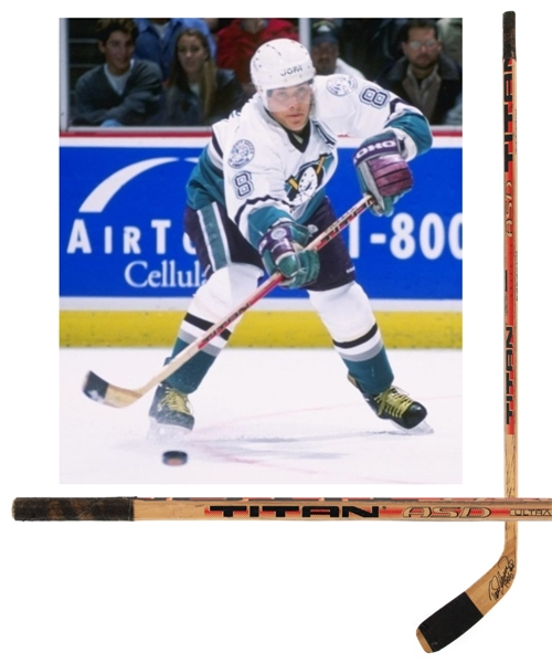 Teemu Selanne’s 1996-97 Anaheim Mighty Ducks Signed Titan ASD Game-Used Stick with LOA 