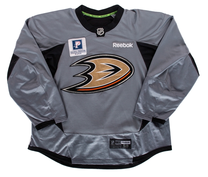 David Booth’s 2016-17 Anaheim Ducks Training Camp Practice-Worn Jersey with LOA