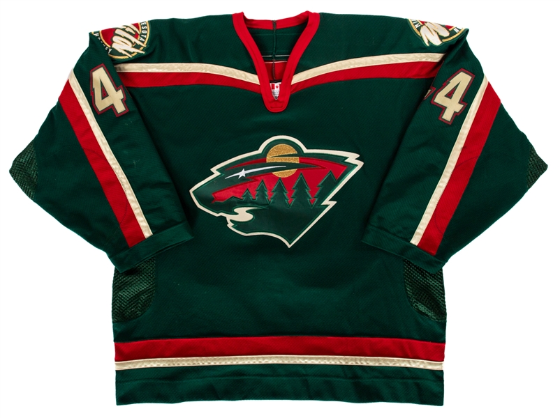 Aaron Gavey’s 2001-02 Minnesota Wild Game-Worn Jersey with Team COA