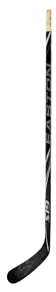 Tyler Kennedys Early-2010s Pittsburgh Penguins Signed Easton S19 Game-Used Stick