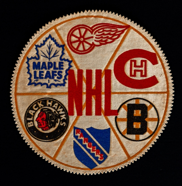 1957-58 Star Weekly NHL "Original Six" Premium Crest, 1958 Star Weekly Postcard Addressed to Angelo Savelli and Premium Crest Newspaper Ad