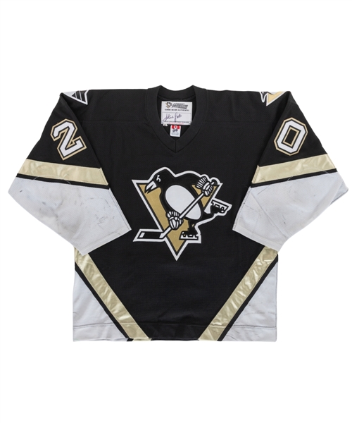Robert Langs 2001-02 Pittsburgh Penguins Game-Worn Third Jersey with Team LOA