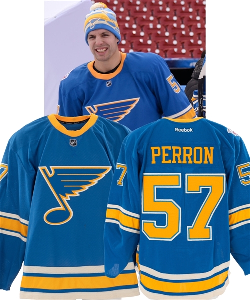 David Perrons 2017 NHL Winter Classic St. Louis Blues Warm-Up Worn Jersey with NHLPA COA