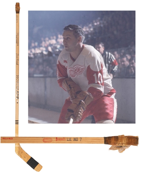 Alex Delvecchios 1968-69 Detroit Red Wings Signed Northland Custom Pro Game-Used Stick - From the Collection of Photographer Jim Mackey 