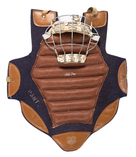 Vintage 1940s Daignault-Rolland (D&R) All-Pro Goaltenders Chest Protector Plus Masks (3) 