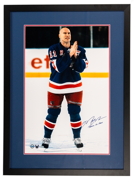 Mark Messier New York Rangers Signed "Thank You Fans" Framed Photograph with Steiner COA (23 1/2" x 31 3/4")