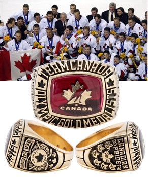 Team Canada 2002 Olympic Hockey Gold Medal Limited-Edition 10K Gold Ring with Presentation Box