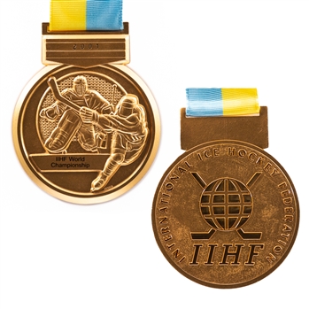 2001 IIHF World Championships Gold Medal (Czech Republic Won Championship) from Kimmo Leinonens Personal Collection with LOA