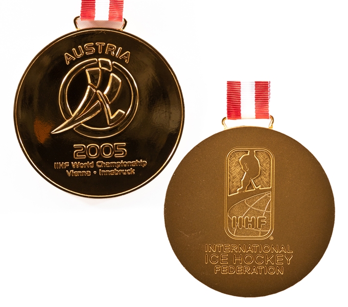 2005 IIHF World Championships Gold Medal (Czech Republic Won Championship) from Kimmo Leinonens Personal Collection with LOA