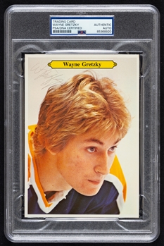 HOFer Wayne Gretzky Signed 1980-81 O-Pee-Chee Super Photo (PSA/DNA Certified Authentic Autograph) - Rookie-Era Signature!