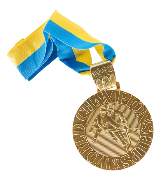 1982 IIHF World Championships Gold Medal (Soviet Union Won Championship)