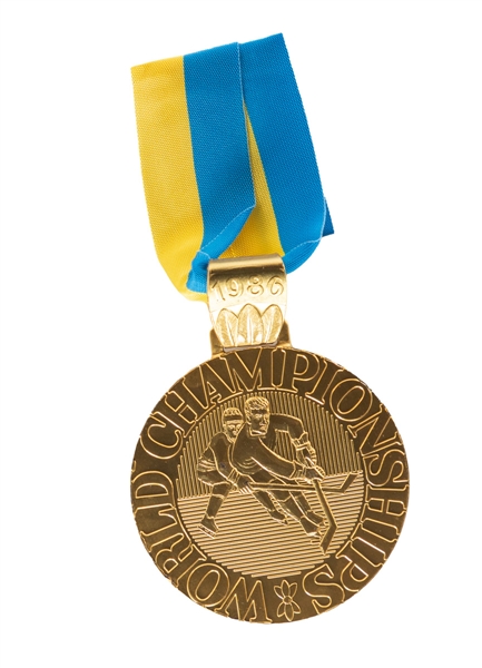 1986 IIHF World Championships Gold Medal (Soviet Union Won Championship)