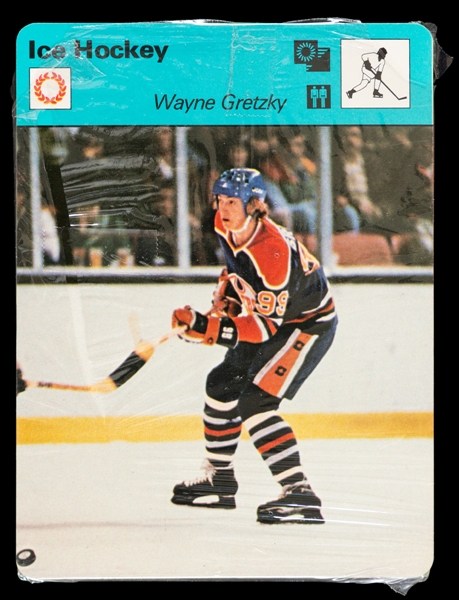 1977-79 Sportscaster Series 77 Complete Pack of 24 Including #7710 - HOFer Wayne Gretzky Rookie Showing on Top