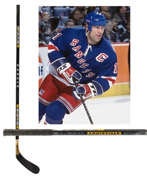 Mark Messiers 2000-01 New York Rangers Signed Louisville TPS Rubber Game-Used Stick