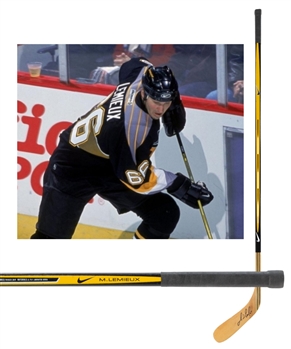 Mario Lemieux’s 2002-03 Pittsburgh Penguins Signed Nike Quest 3 Game-Used Stick with LOA (Lou Nolan Collection)