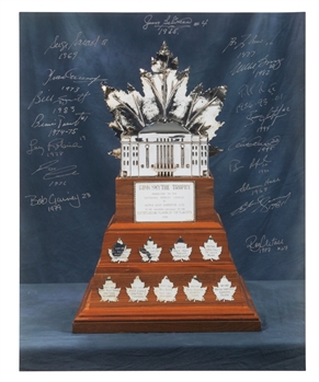 NHL Conn Smythe Trophy Past Winners Multi-Signed Photo by 17 with Inscriptions Including Roy, Beliveau, Leetch and Parent with LOA (16" x 20")