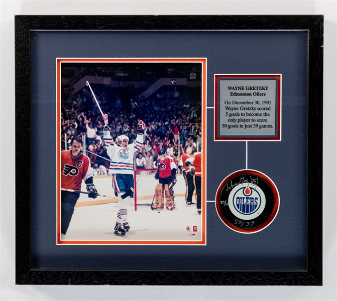 Wayne Gretzky December 30th, 1981 "50 in 39" Edmonton Oilers Signed Puck Display with WGA COA (16 1/2" x 14 1/2")