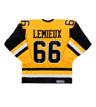 Mario Lemieux Signed Pittsburgh Penguins CCM "Vintage Hockey" Jersey with Reich COA